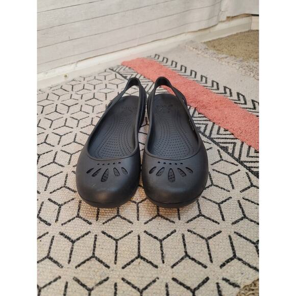 CROCS KADEE FLAT IN BLACK, SZ 10 - Picture 1 of 13